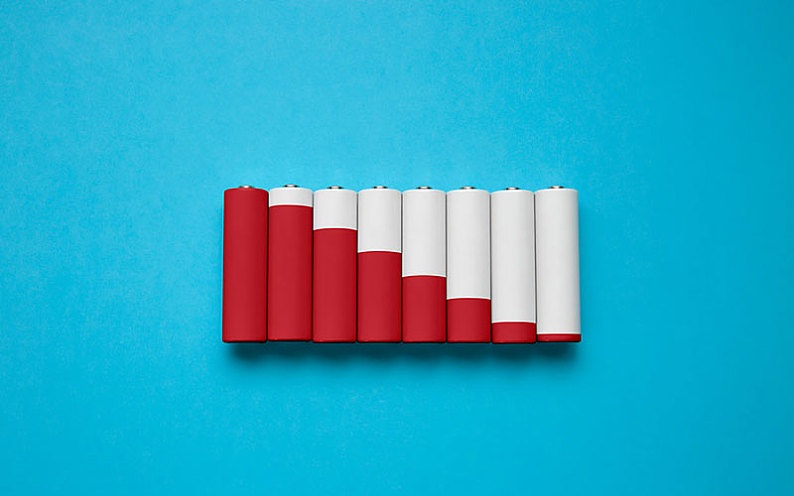 动力锂草莓视频免费在线观看快充难的秘密；隔膜微孔结构影响锂电性能